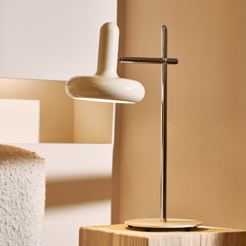 Mirvona_Table_Lamp_04