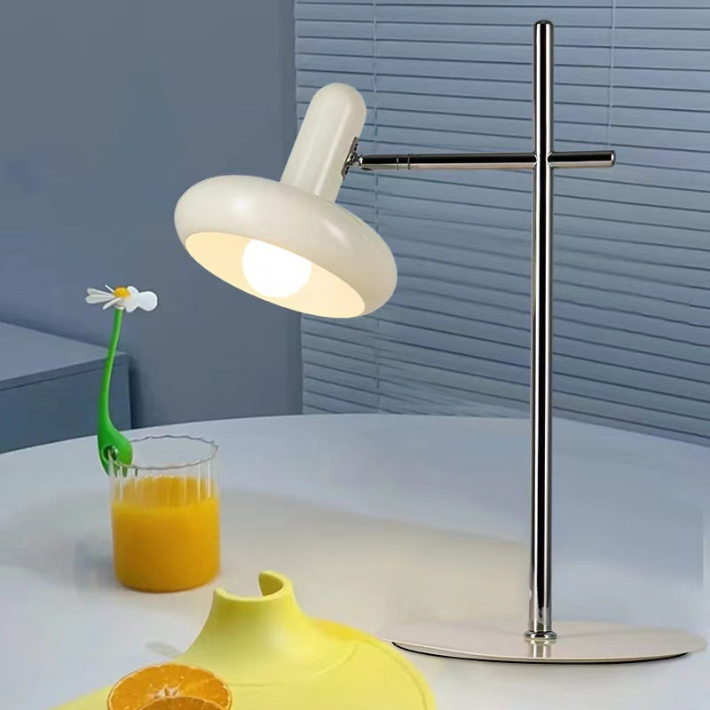 Mirvona_Table_Lamp_09