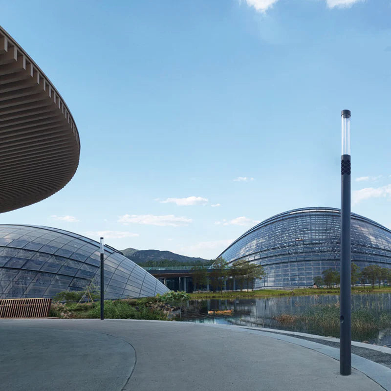 Modern_Courtyard_Floor_Lamp_09