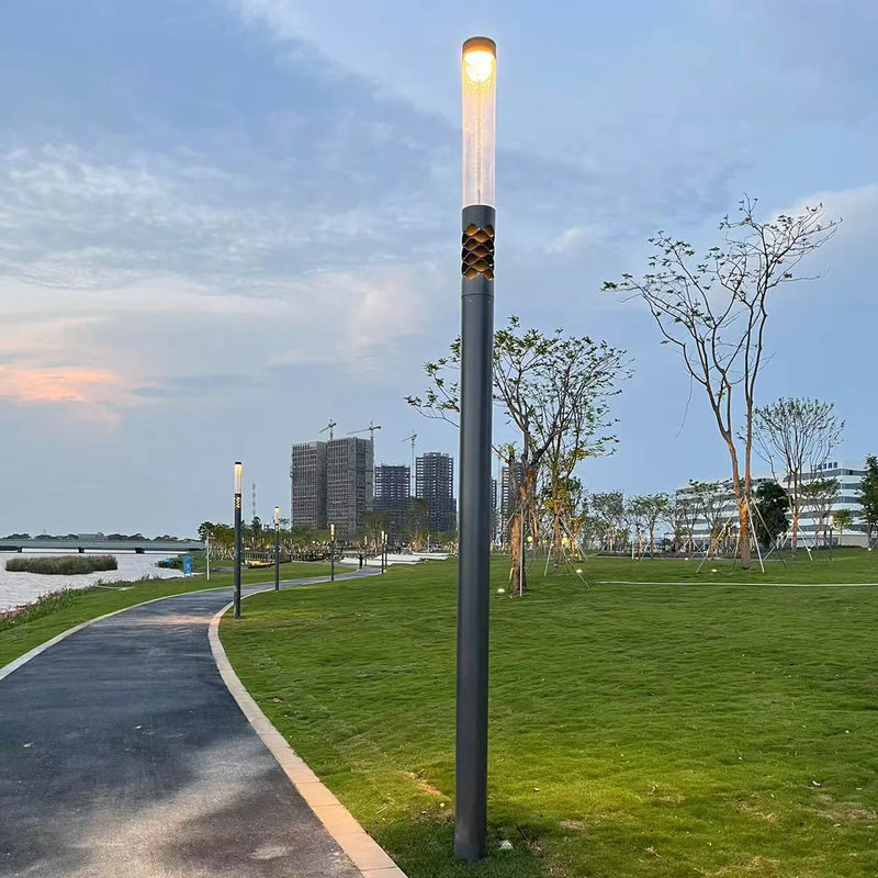 Modern_Courtyard_Floor_Lamp_10