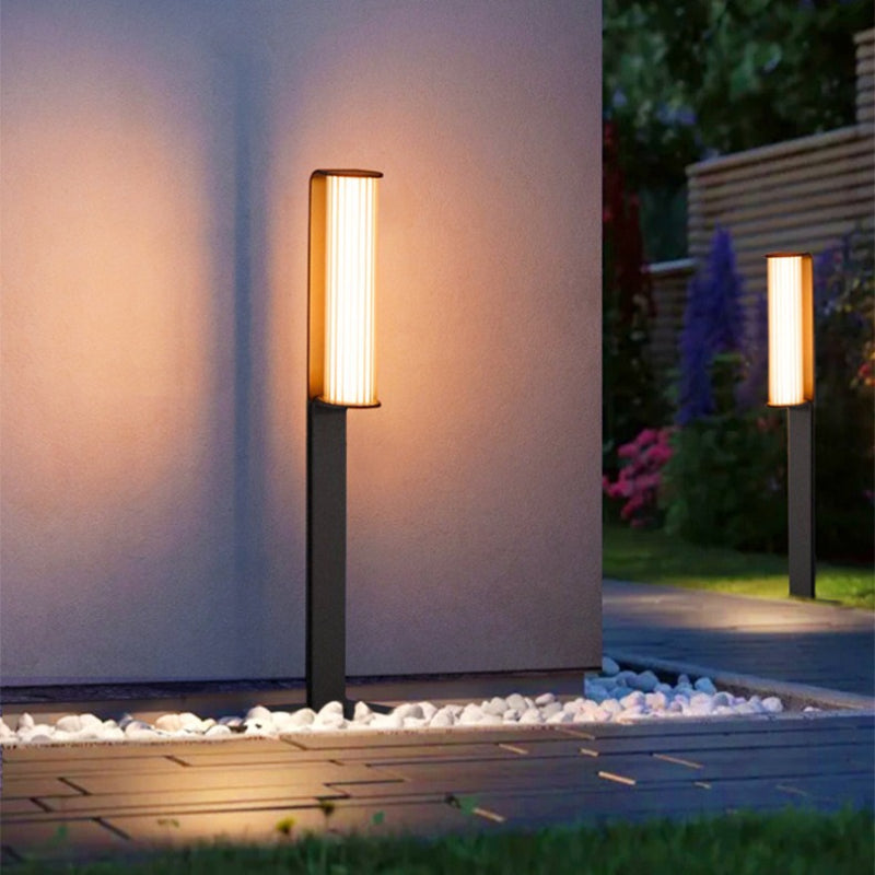 Modern_Courtyard_Outdoor_Floor_Lamp_12