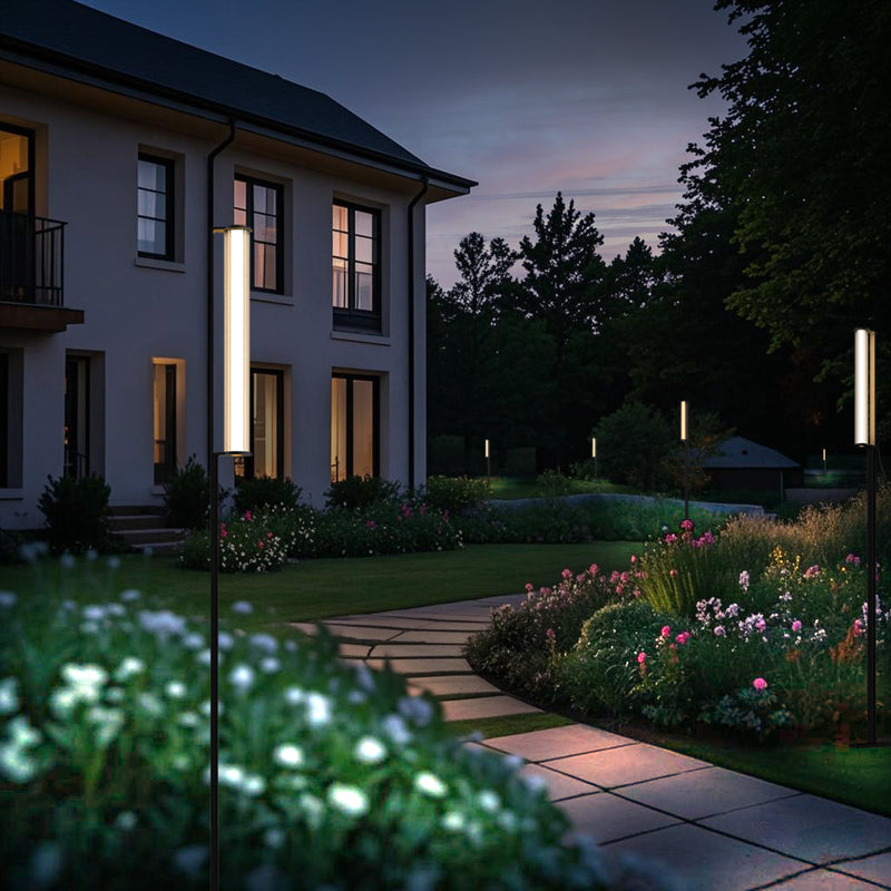 Modern_Garden_Floor_Lamp_03