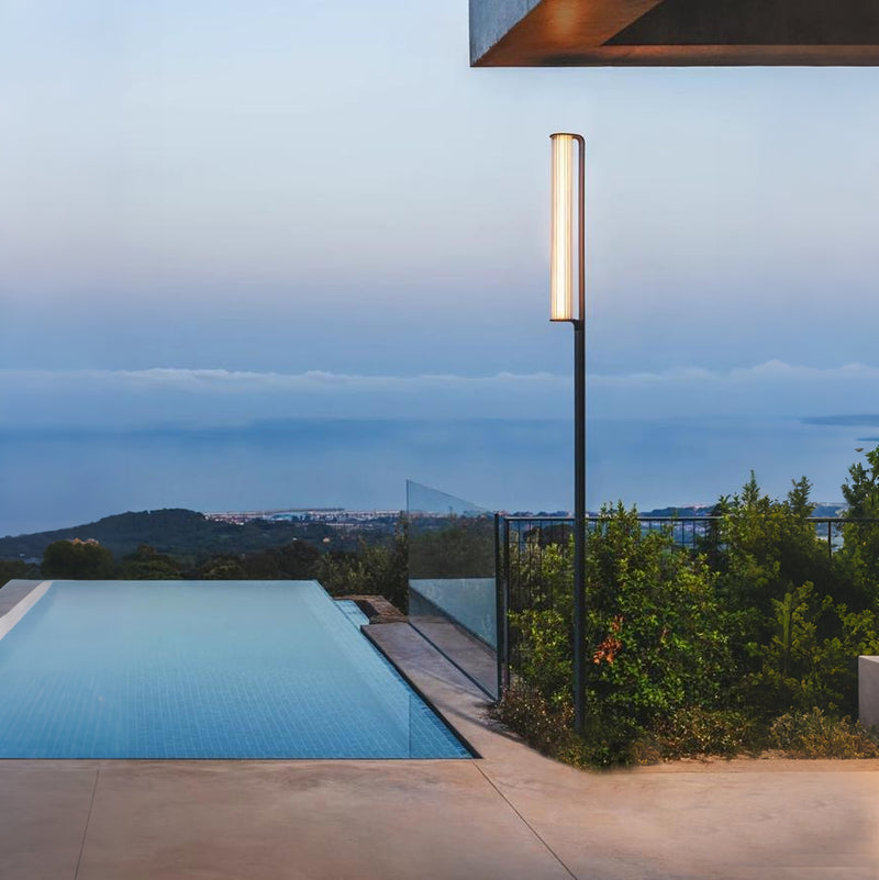 Modern_Garden_Floor_Lamp_05