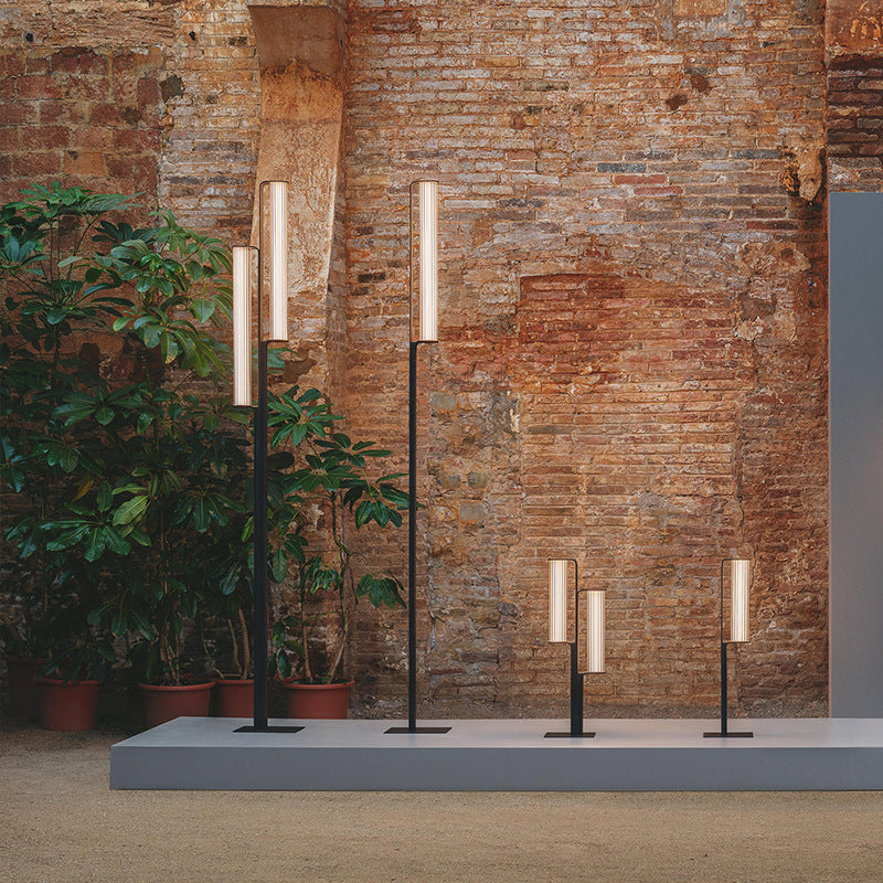 Modern_Garden_Floor_Lamp_08