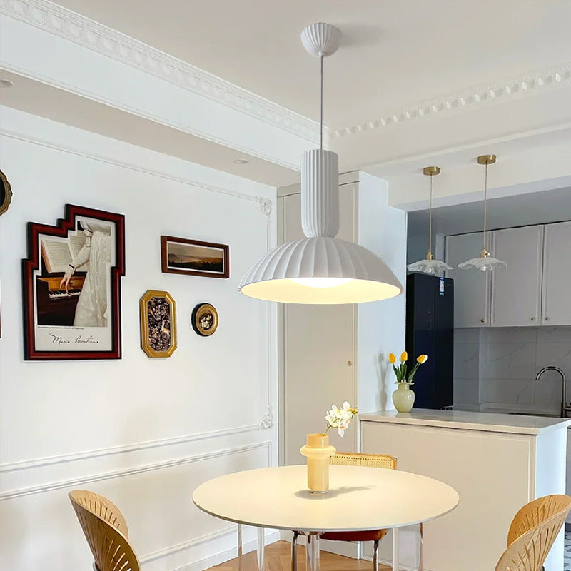 Modern_Resin_Pendant_Lamp_02