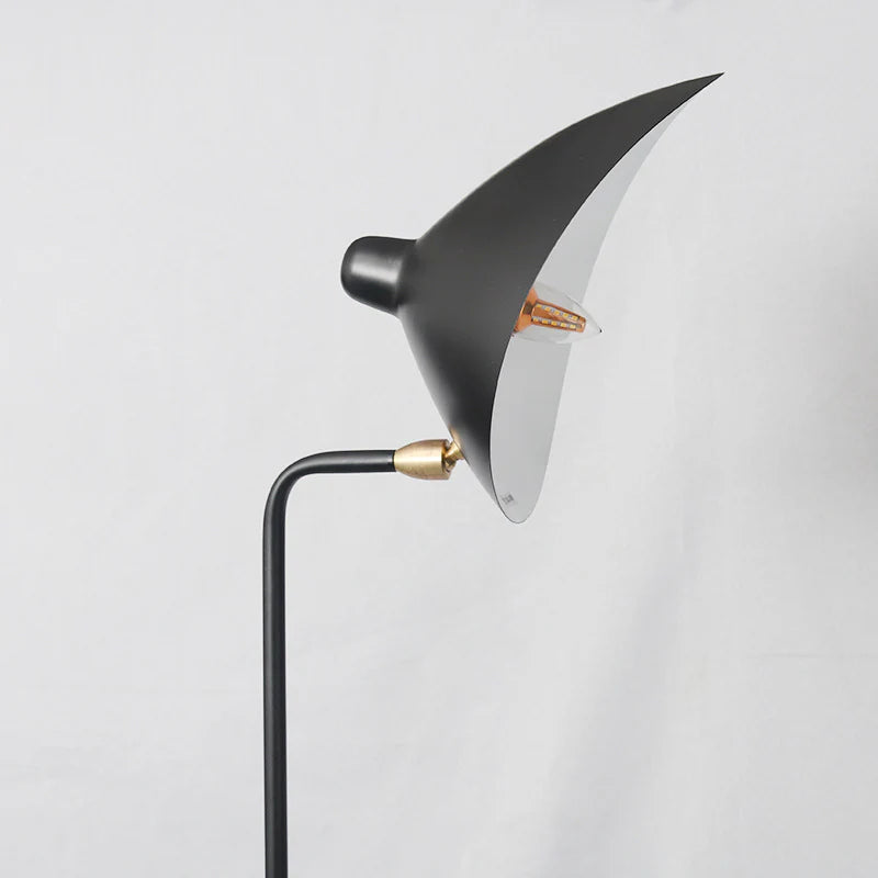 Modern_Triangular_Floor_Lamp_08