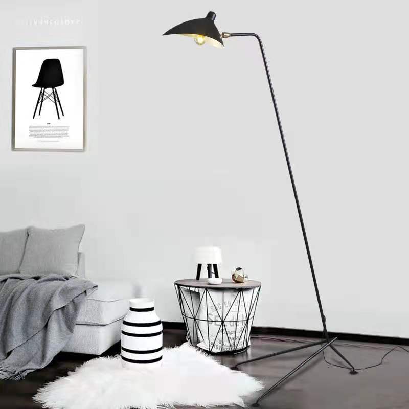 Modern_Triangular_Floor_Lamp_10