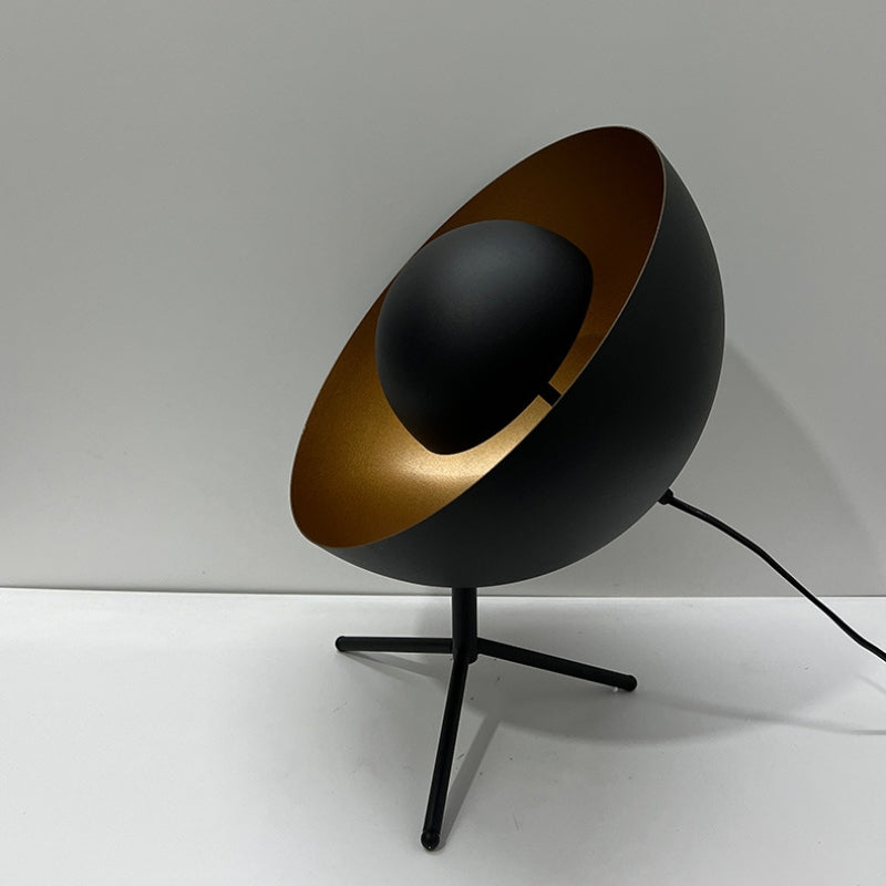NYKO_Satellite_Table_Lamp_05