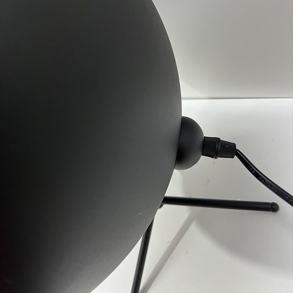 NYKO_Satellite_Table_Lamp_06