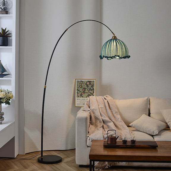 Nila_Floor_Lamp_01