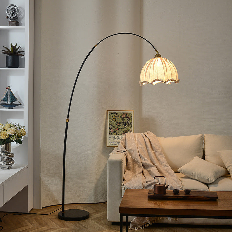 Nila_Floor_Lamp_02