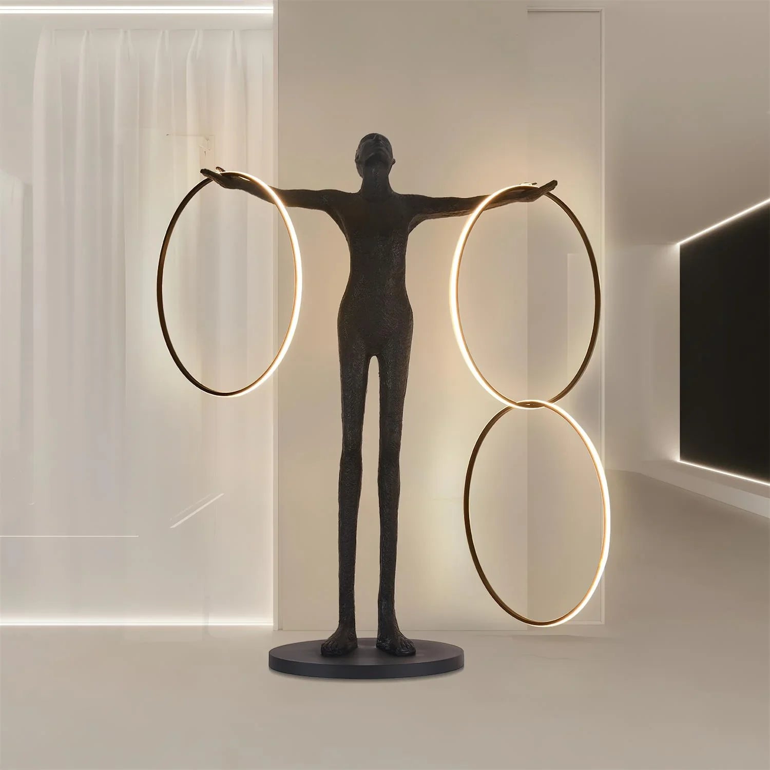 Noel Sculpture Floor Lamp 2