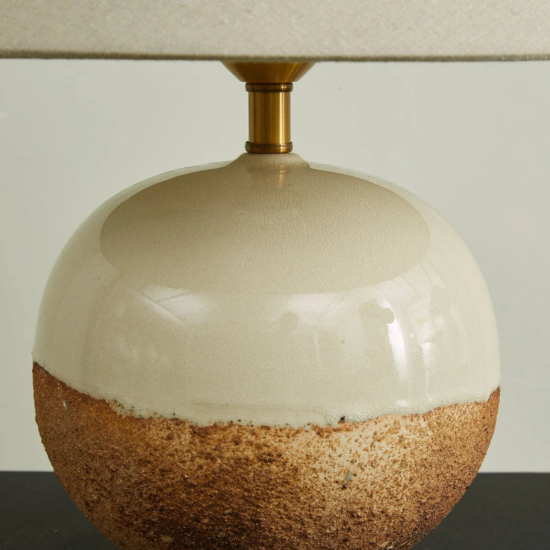 Noverra_Table_Lamp_04