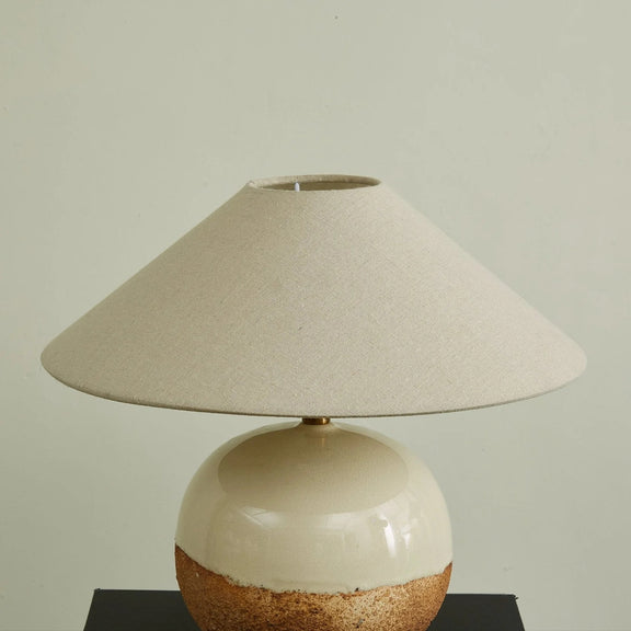 Noverra_Table_Lamp_05