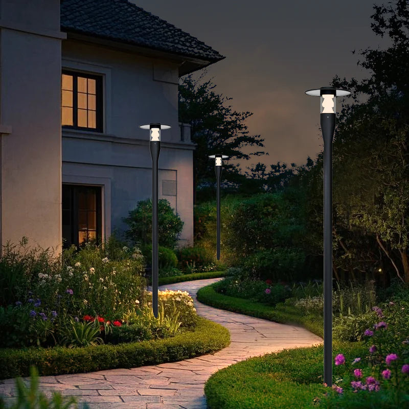 Outer_Garden_Floor_Lamp_01