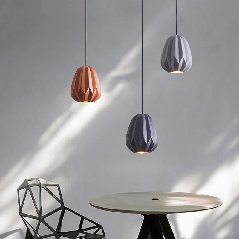 Papaya_Resin_Pendant_Lamp_4