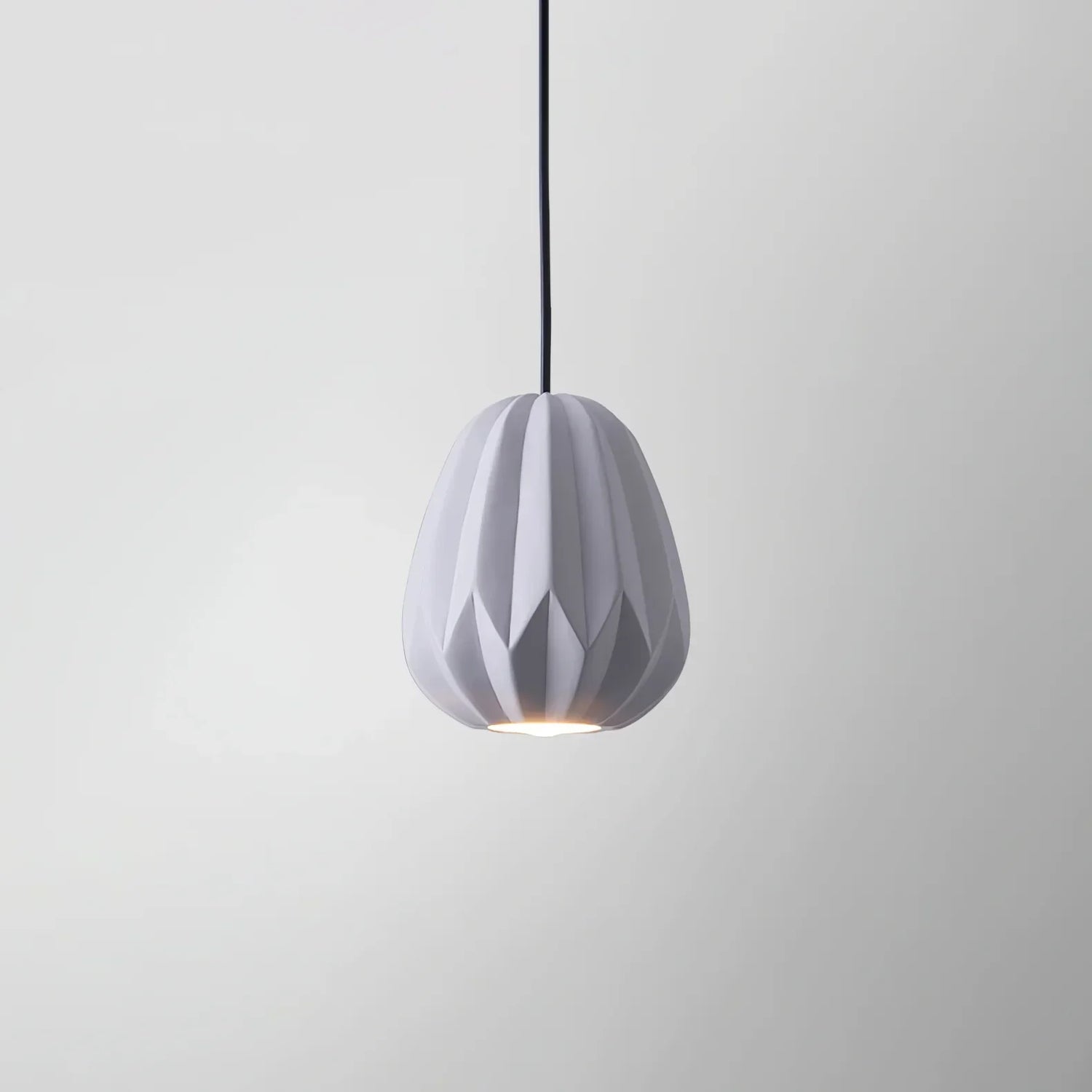 Papaya_Resin_Pendant_Lamp_5
