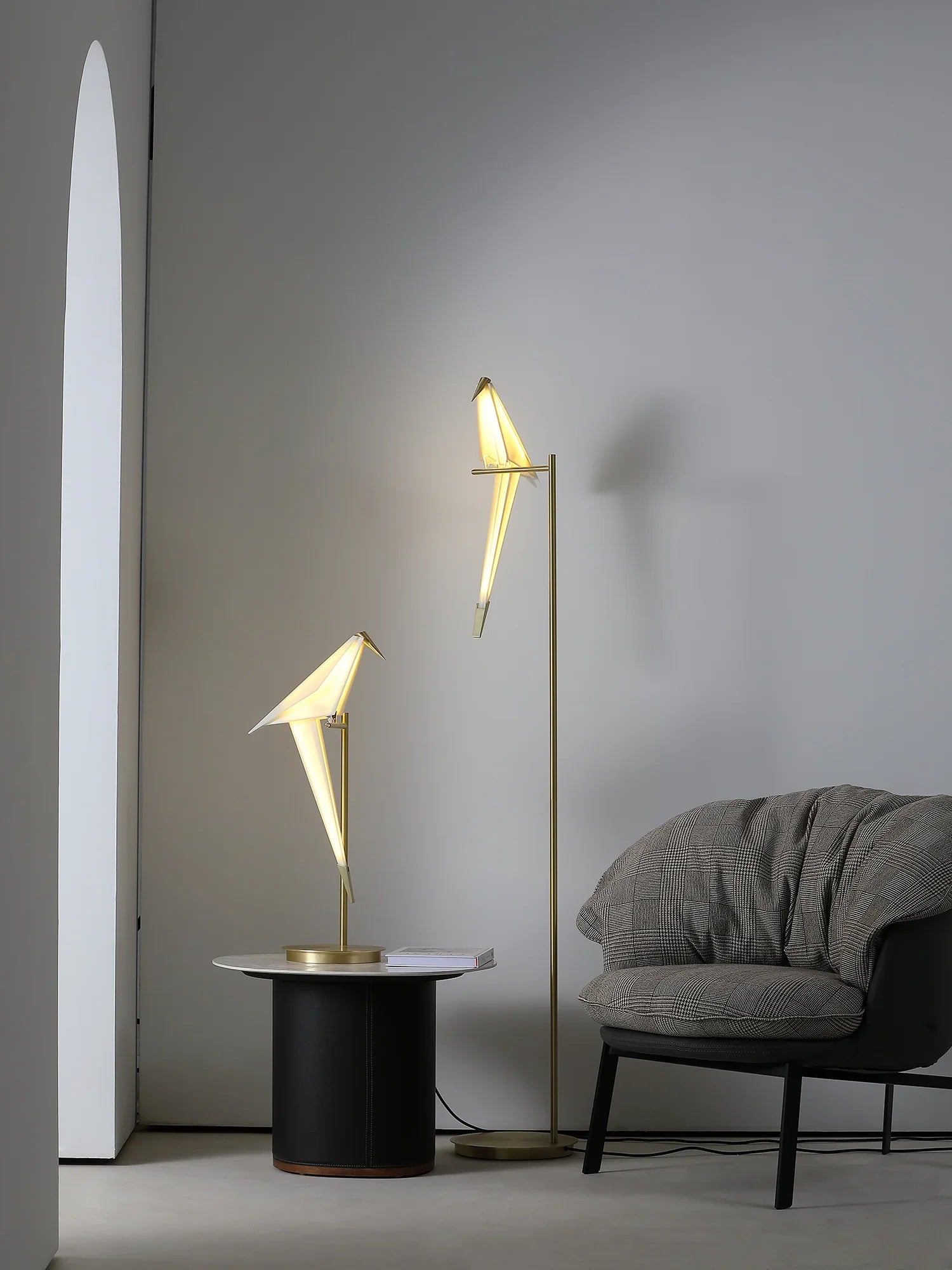 Paper_Bird_Floor_Lamp_4