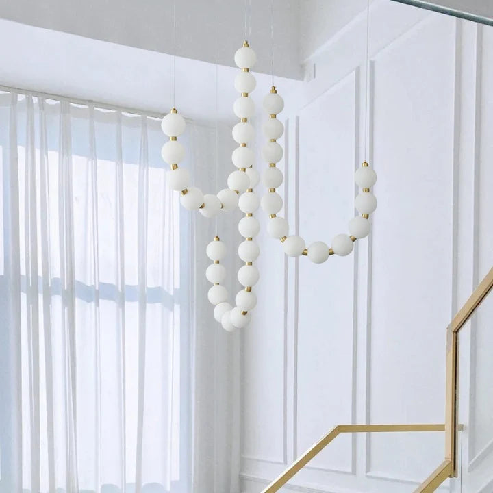 Pearl_Necklace_Chandelier_U4