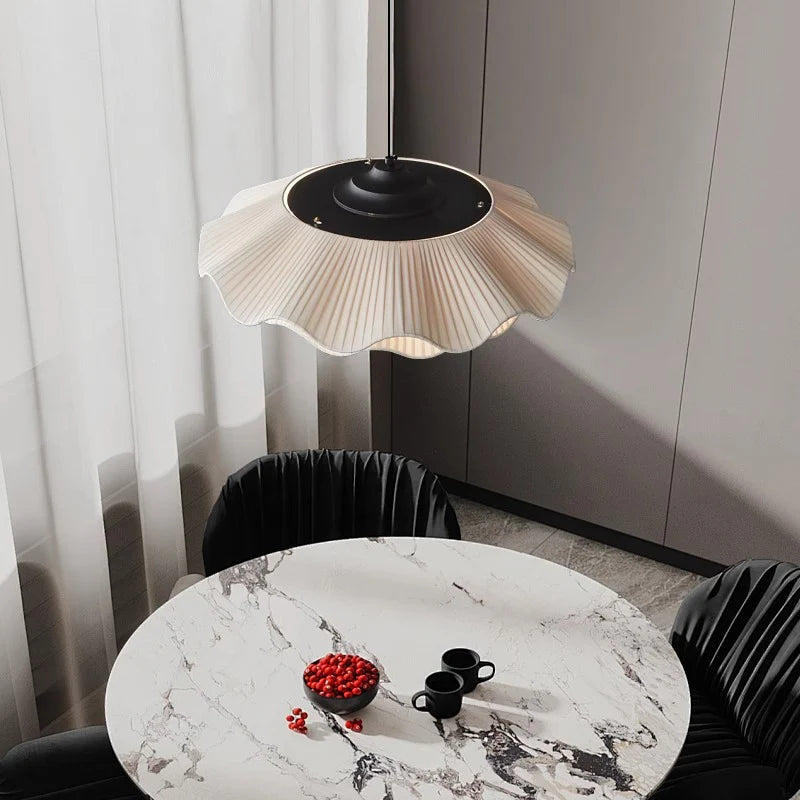 Petal_Cream_Pendant_Lamp_1