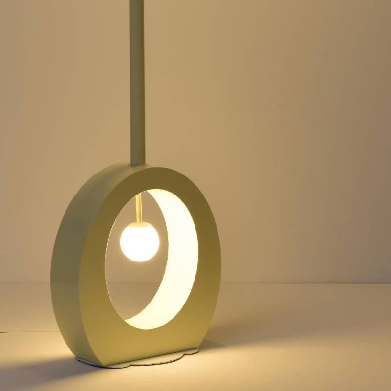 Pipa_Floor_Lamp_10