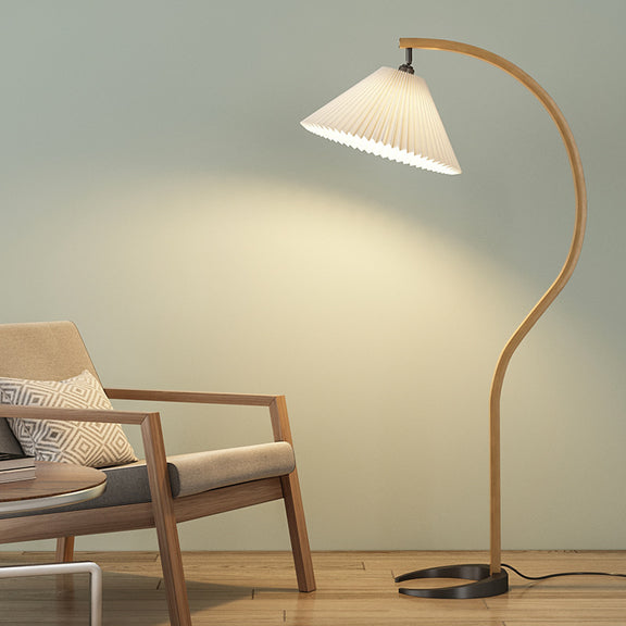 Pleated_Solid_Wood_Floor_Lamp_3