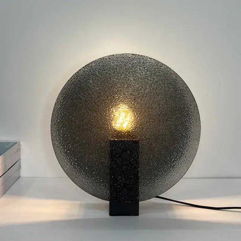 Postmodern_Glass_Table_Lamp_01