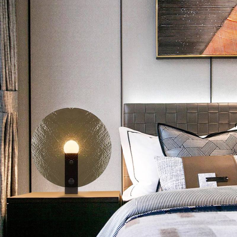 Postmodern_Glass_Table_Lamp_05