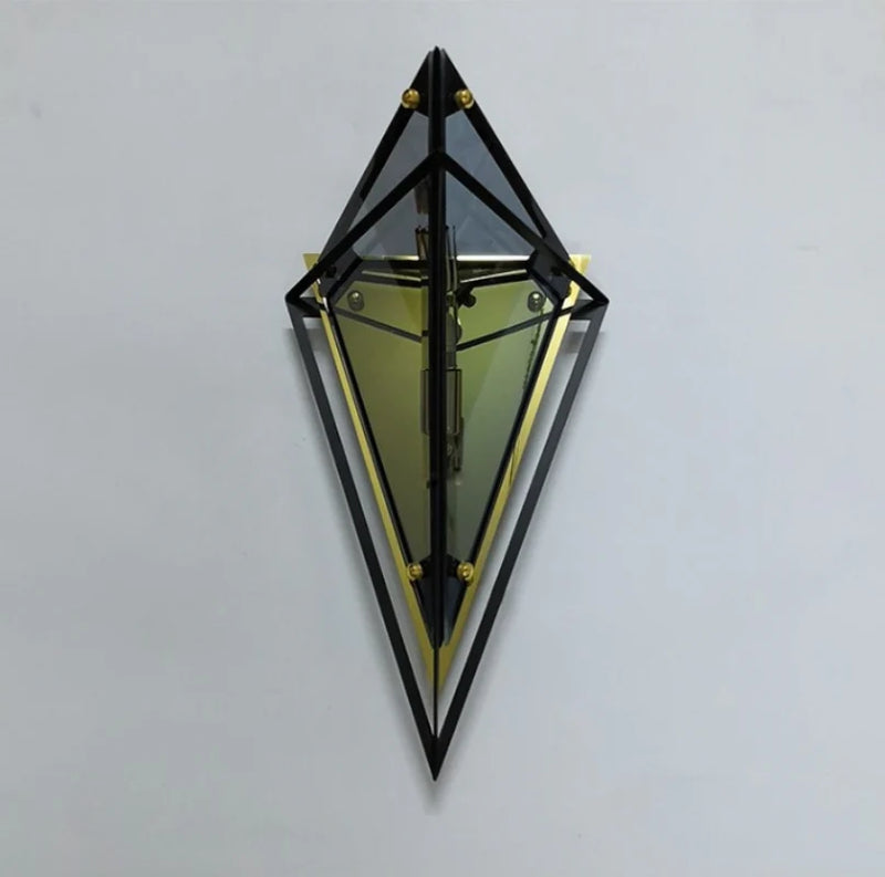 Radiant_Prism_Wall_Lamp_9