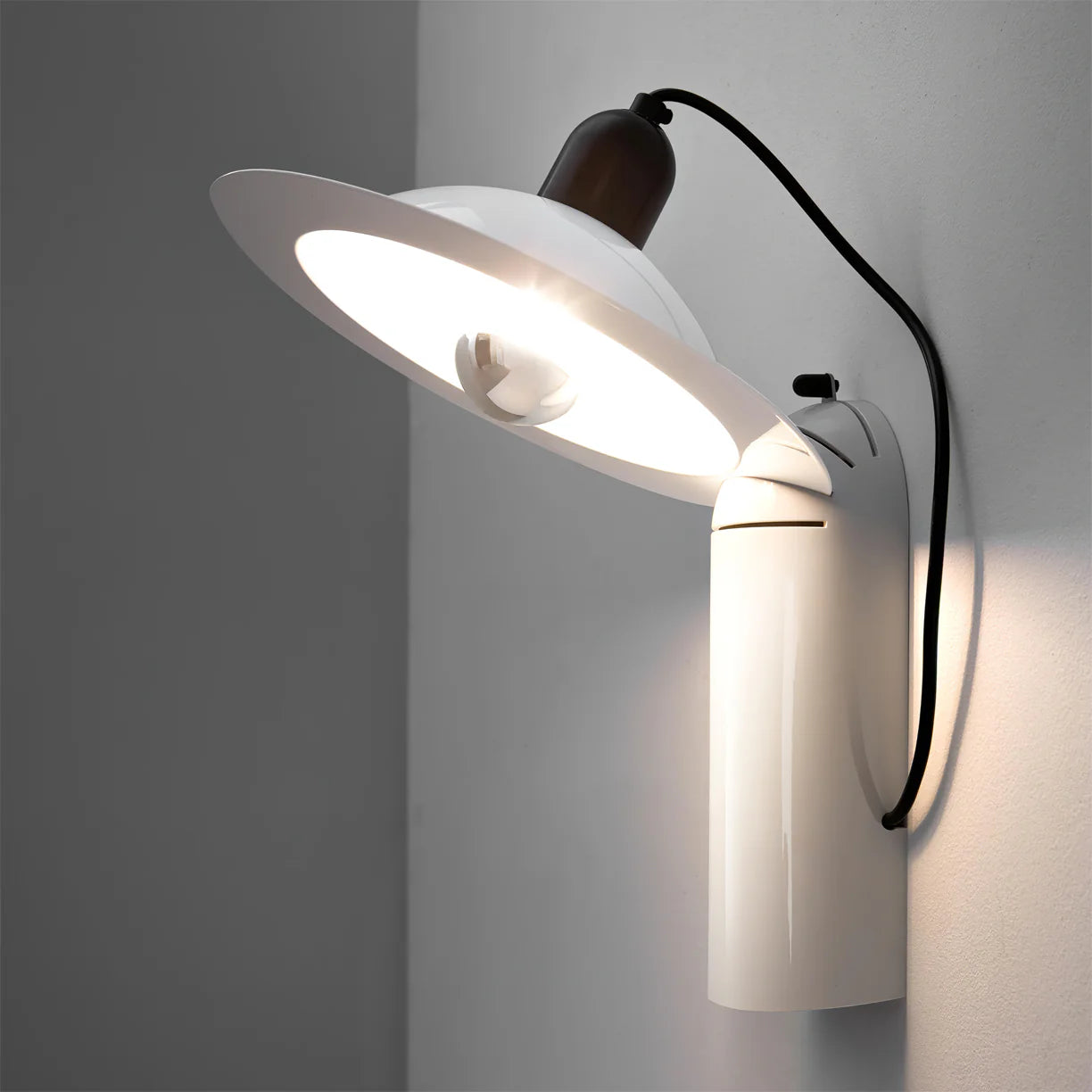 Rampietta_Wall_Lamp_04