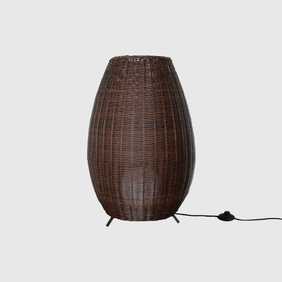 Rattan_Outdoor_Lamp_09