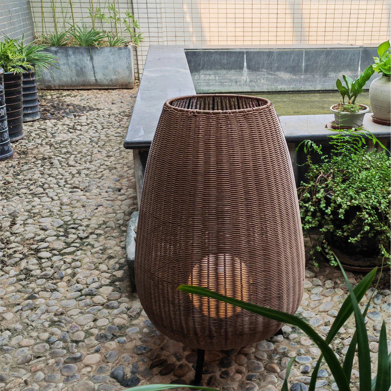 Rattan_Outdoor_Lamp_15