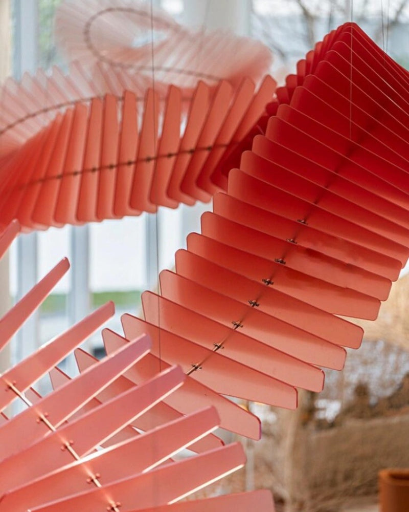 Red_Ribbon_Chandelier_05