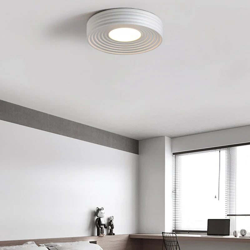 Renmac_Ceiling_Lamp_1