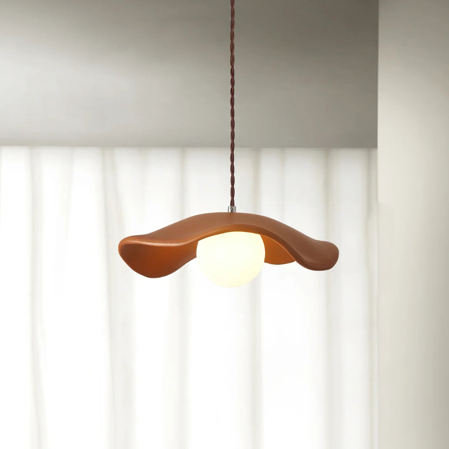 Resin_Hat_Pendant_Lamp_09