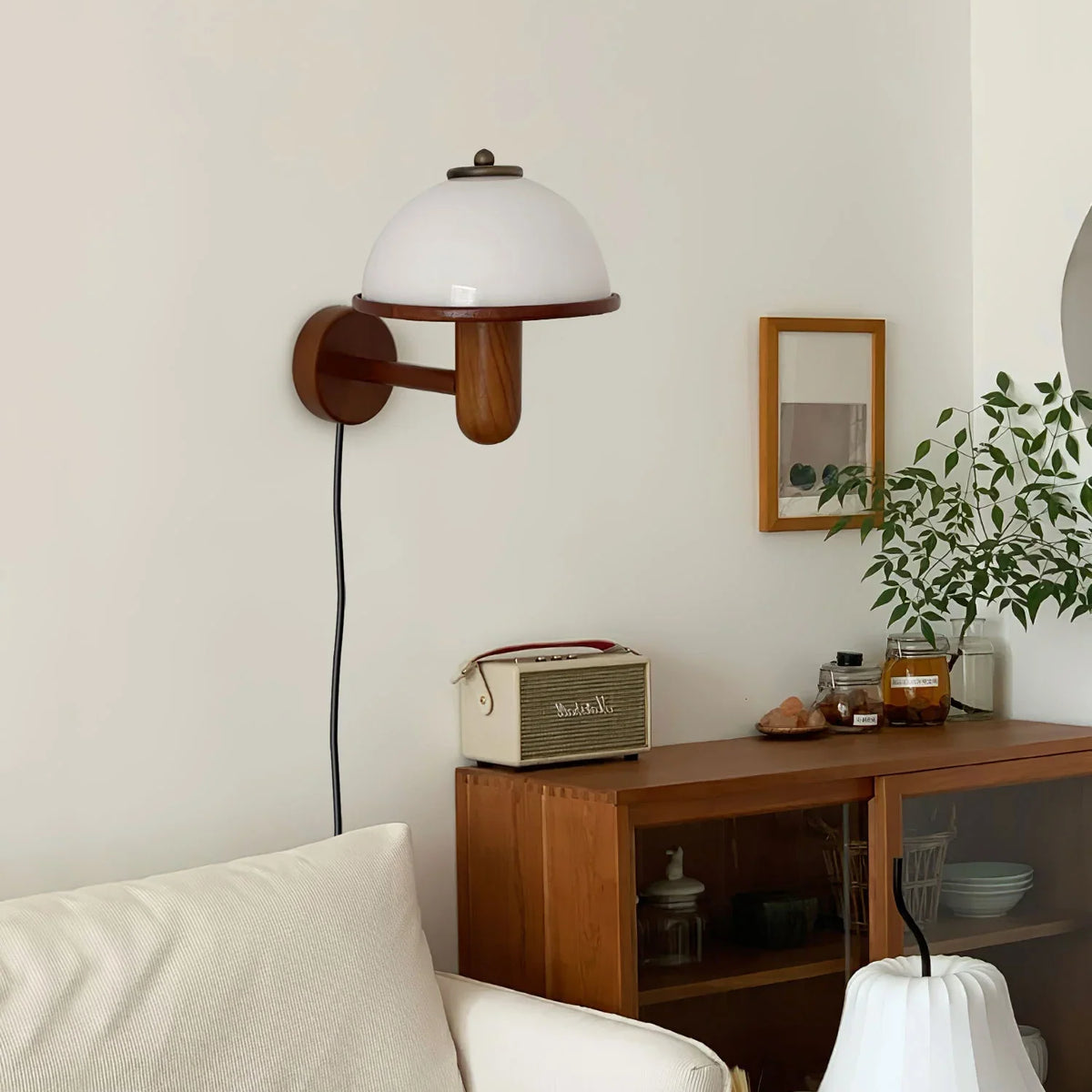 Retro_Mushroom_Wall_Lamp_08