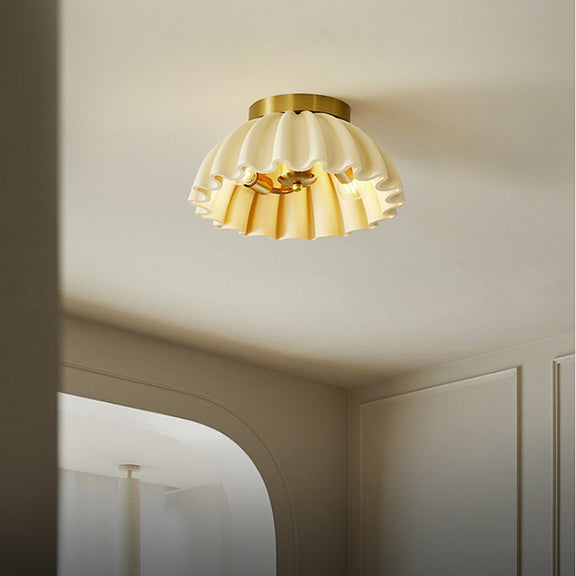 Ruffle_Ceiling_Lamp_06