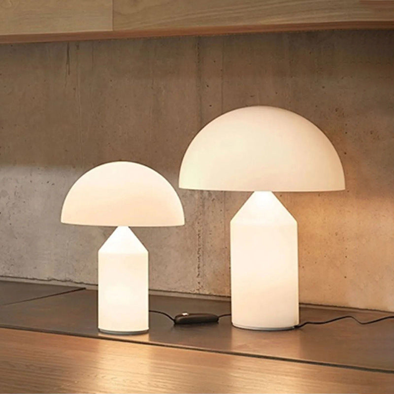 Sello_Glass_Table_Lamp_01