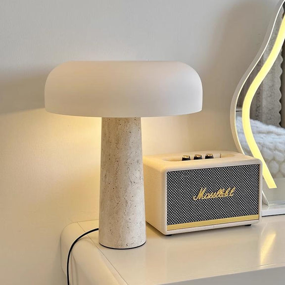 Seravi_Table_Lamp_02