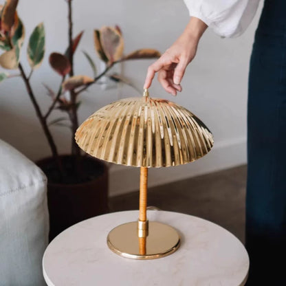 Shell_Table_Lamp_3