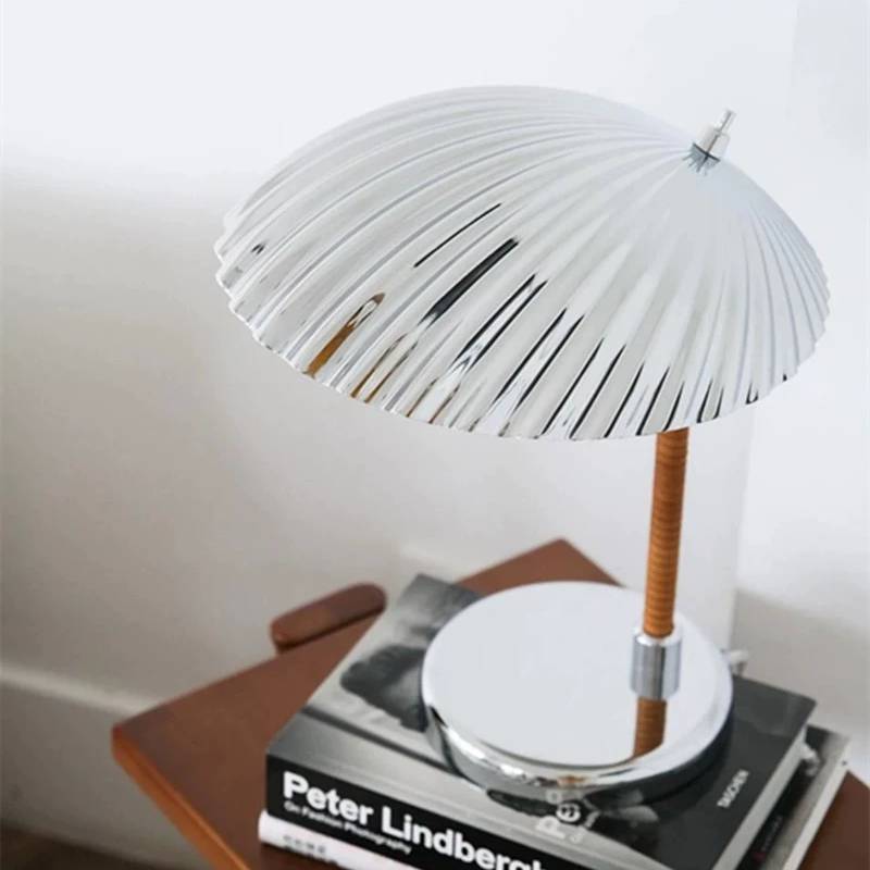 Shell_Table_Lamp_9