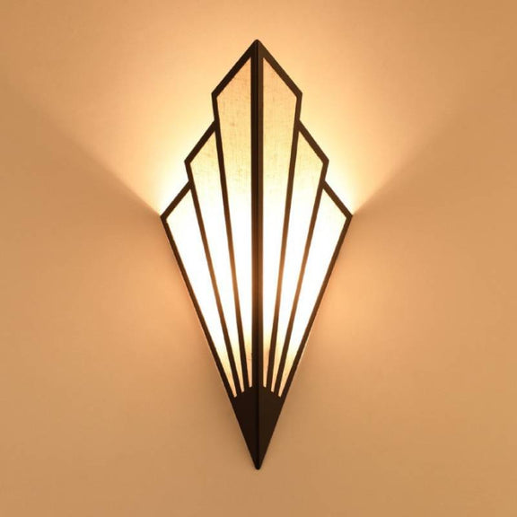 Shield_Of_The_Brave_Wall_Lamp_12