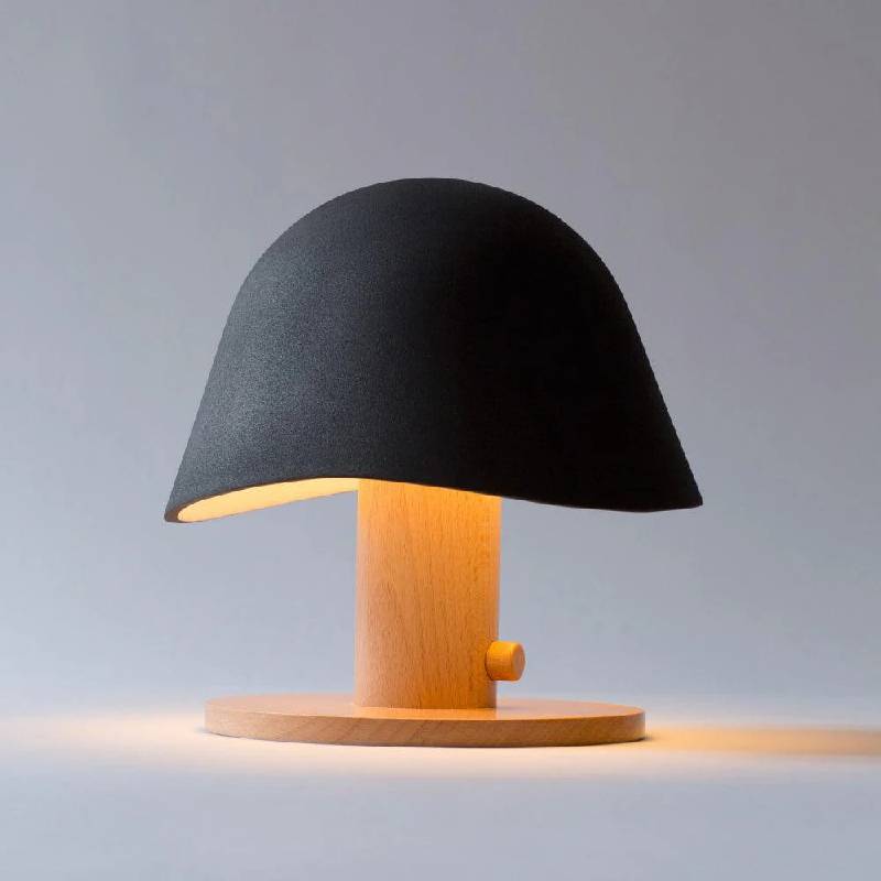 Shroom_Cottage_Table_Lamp_10