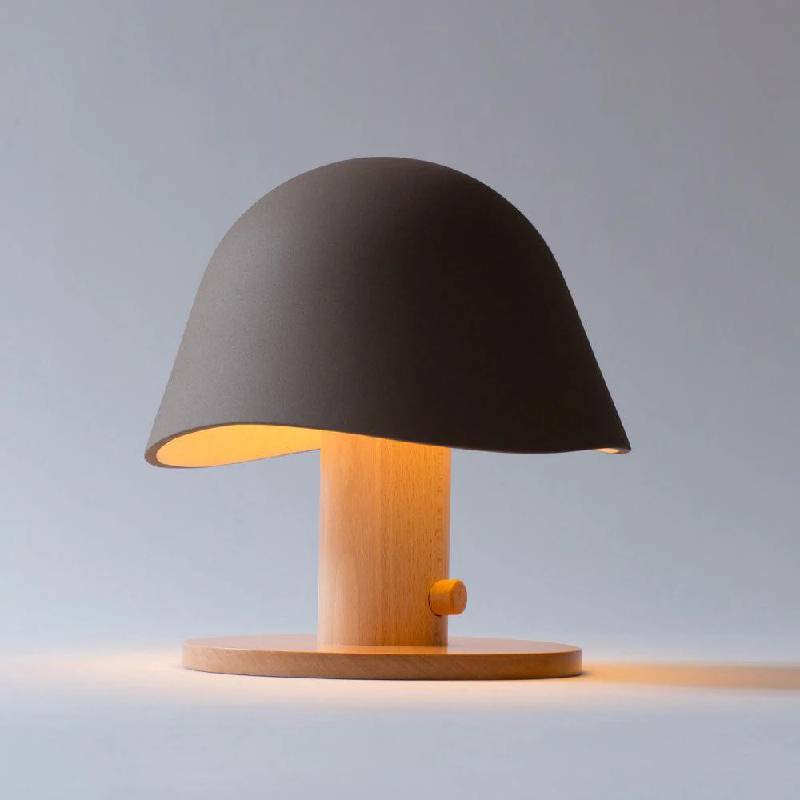 Shroom_Cottage_Table_Lamp_5