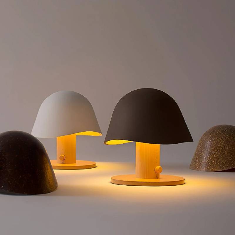 Shroom_Cottage_Table_Lamp_6