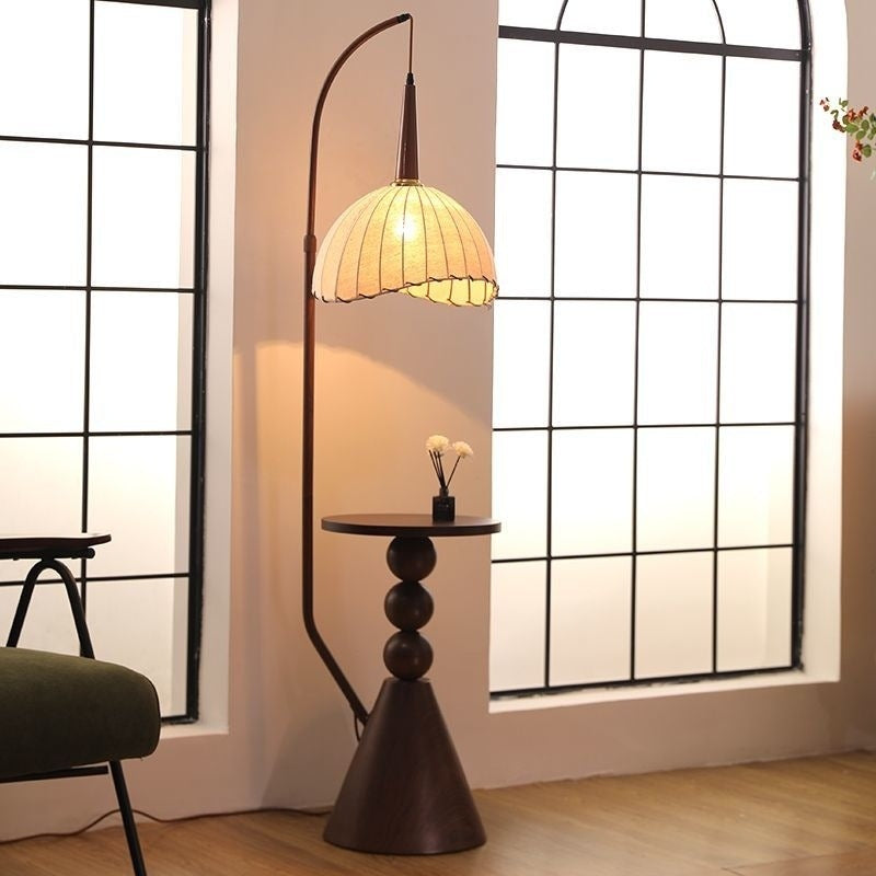 Side_Table_Floor_Lamp_01