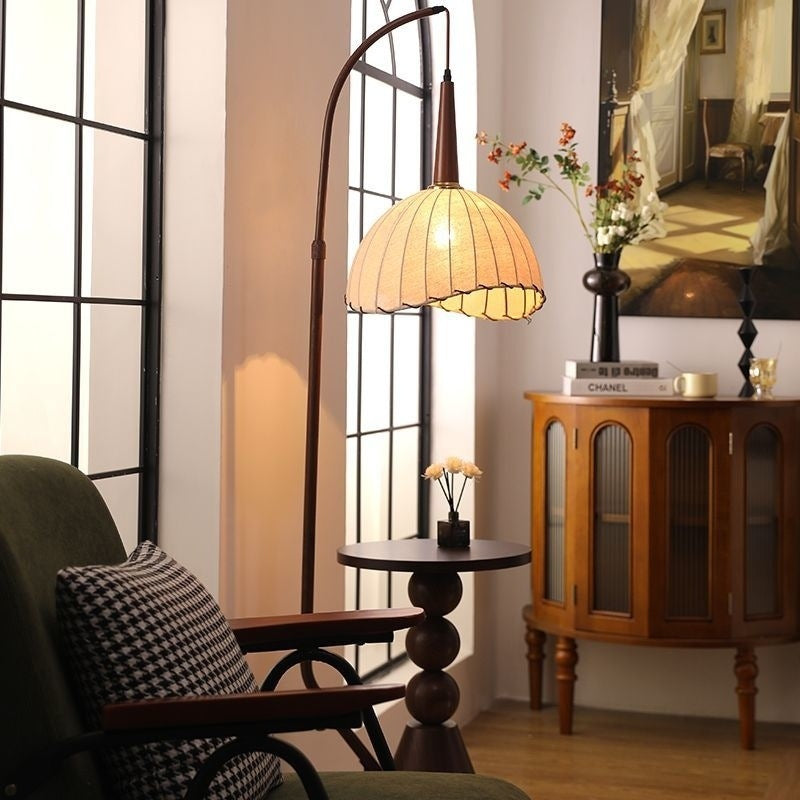 Side_Table_Floor_Lamp_02