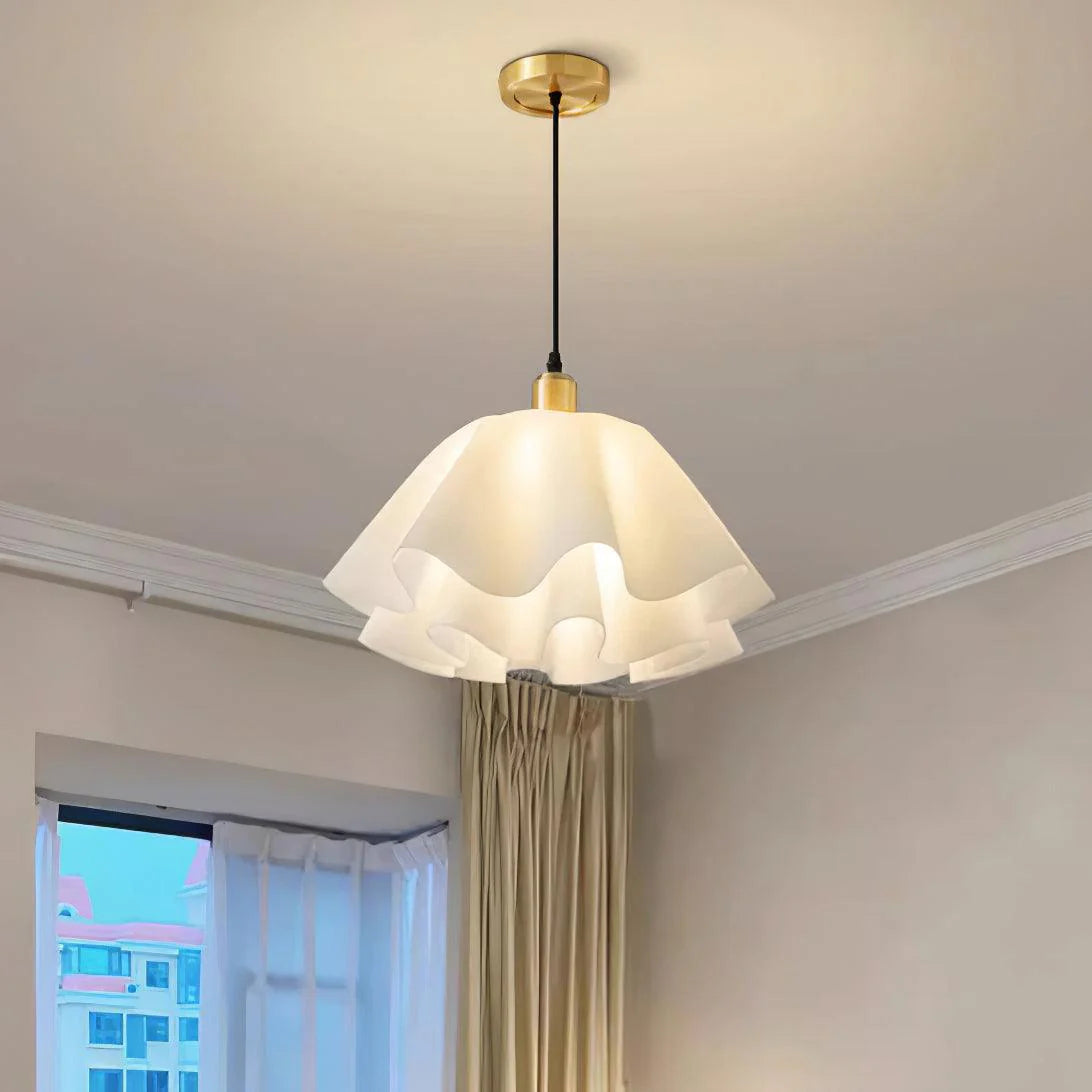 Simple_Petal_Pendant_Lamp_05