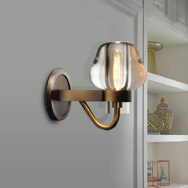 Simple_crystal_wall_lamp_5