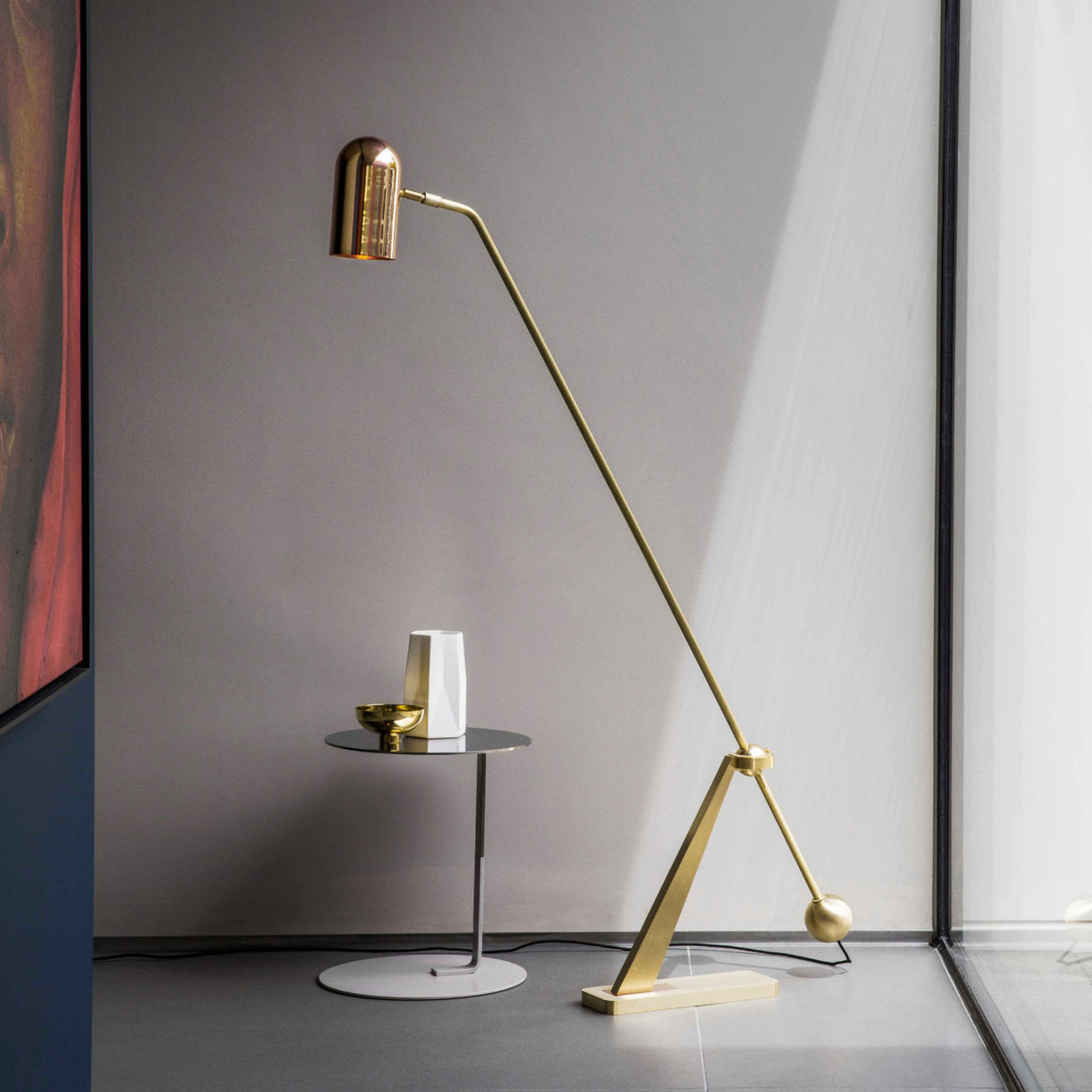 Sistas_Floor_Lamp_01